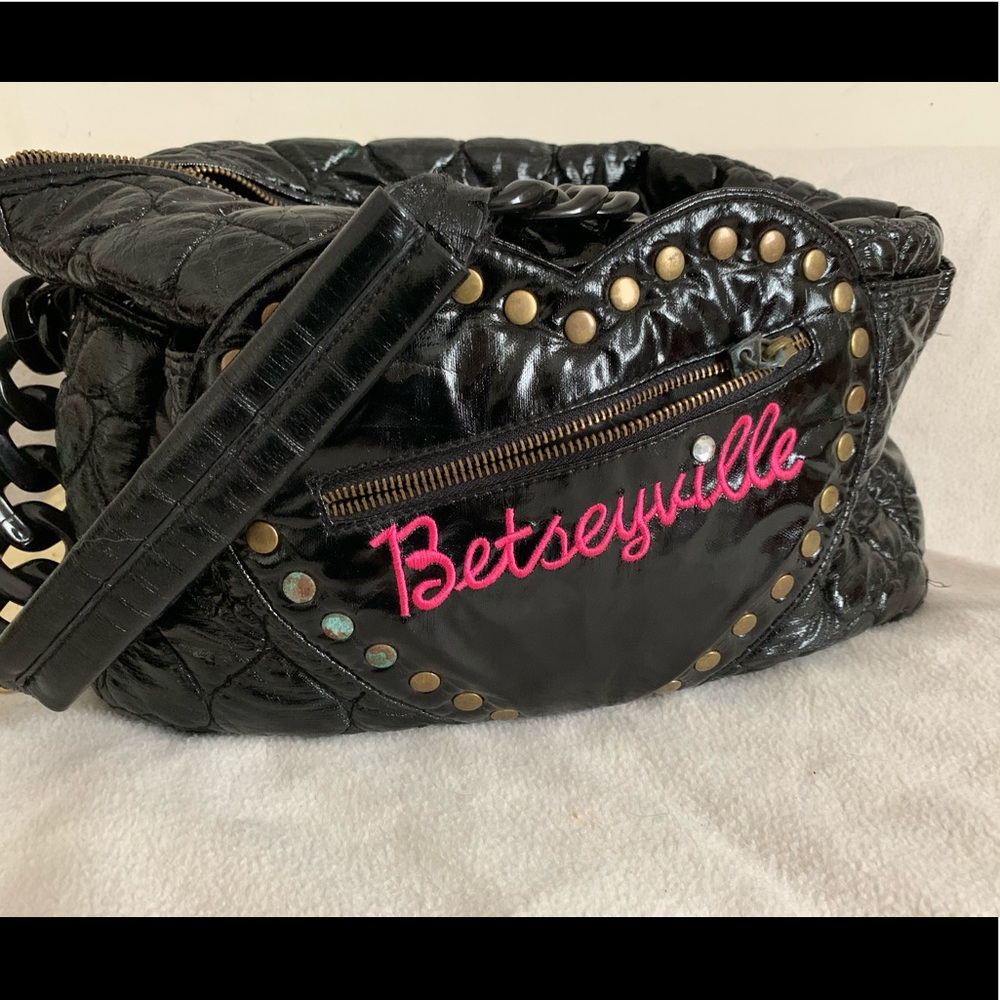 Betsey Johnson bag